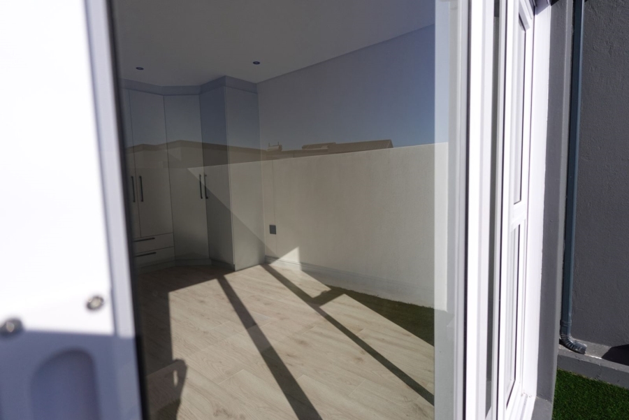 3 Bedroom Property for Sale in Sandown Western Cape